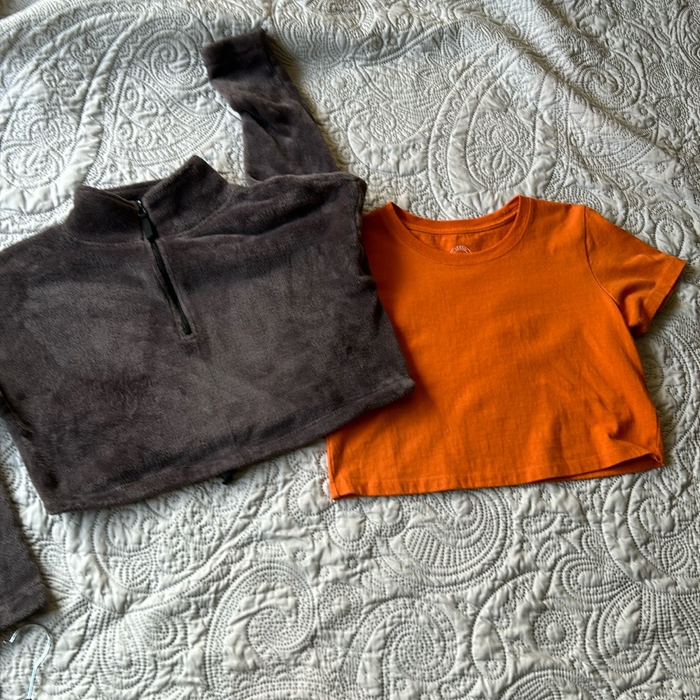 2 pc Urban Outfitters cropped orange tee and deep grey velour cropped zip up S